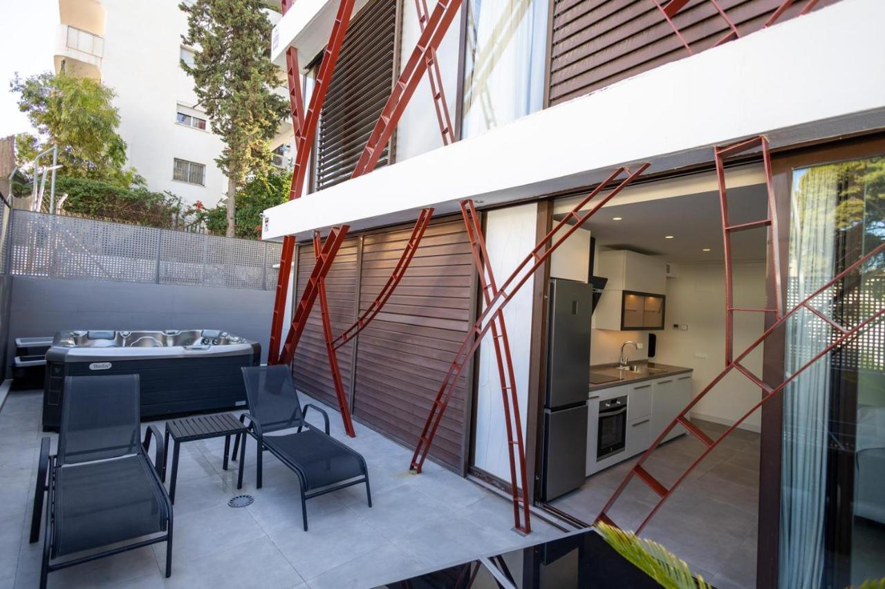 Nogalera Quintessence Apartment With Private Parking By Namaste Elite Torremolinos Exteriér fotografie