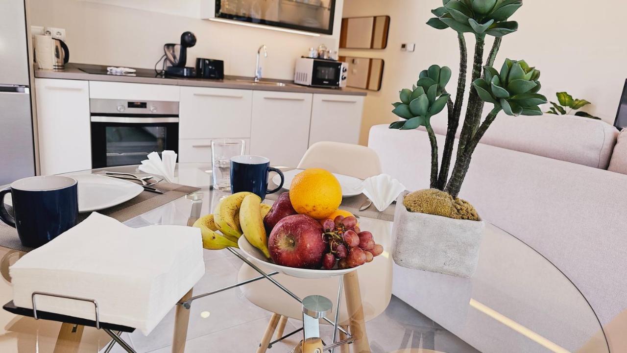 Nogalera Quintessence Apartment With Private Parking By Namaste Elite Torremolinos Exteriér fotografie